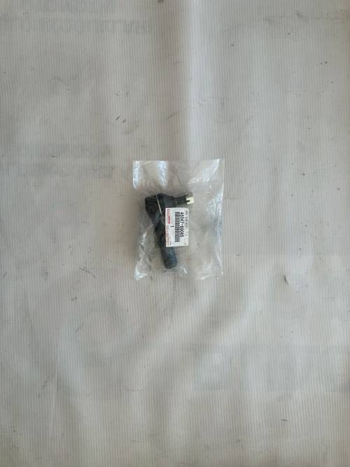 45047-69085 LAND CRUİSER V8 ROTBAŞI