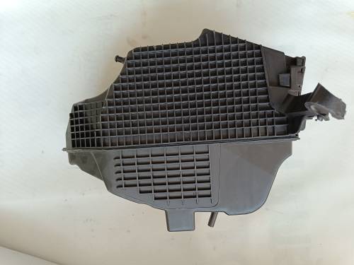 165001258R Hava Filtre Kabı Kutusu Borusu H5F K9K